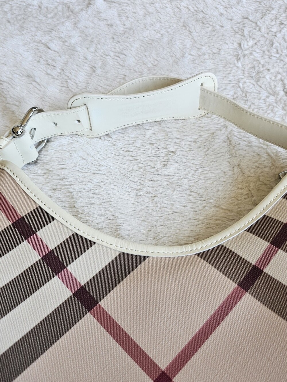 BURBERRY Vintage House Check White Leather Hobo Shoulder Bag with Dust Bag - Picture 12 of 15